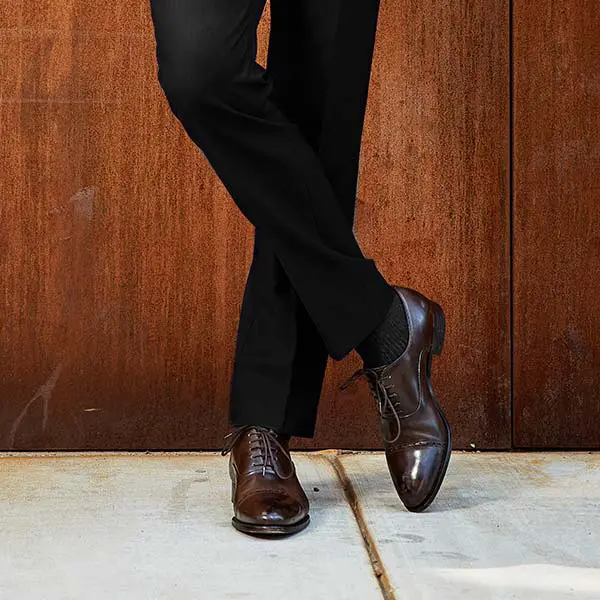 What Color Shoes to Wear With Dress Pants