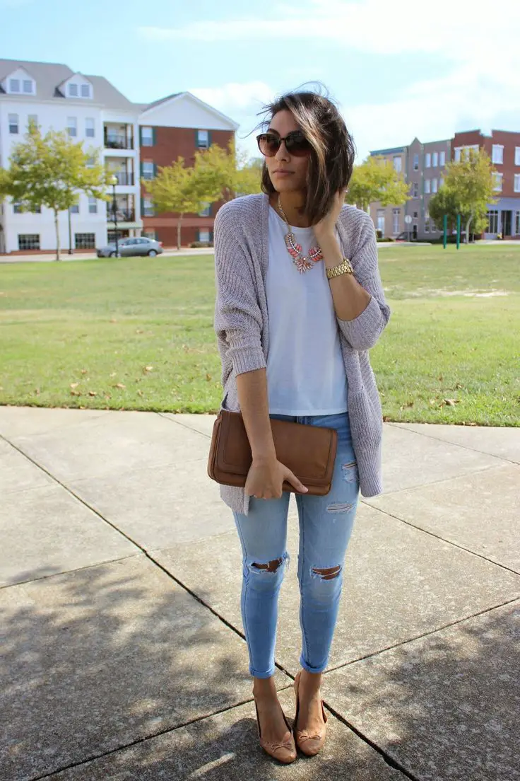 What Color Shoes to Wear With Grey Skinny Jeans