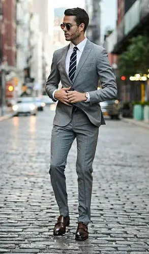 What Color Shoes to Wear With Medium Gray Suit