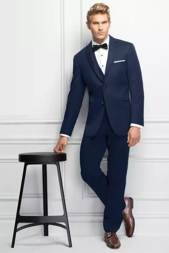 What Color Shoes to Wear With Navy Tuxedo