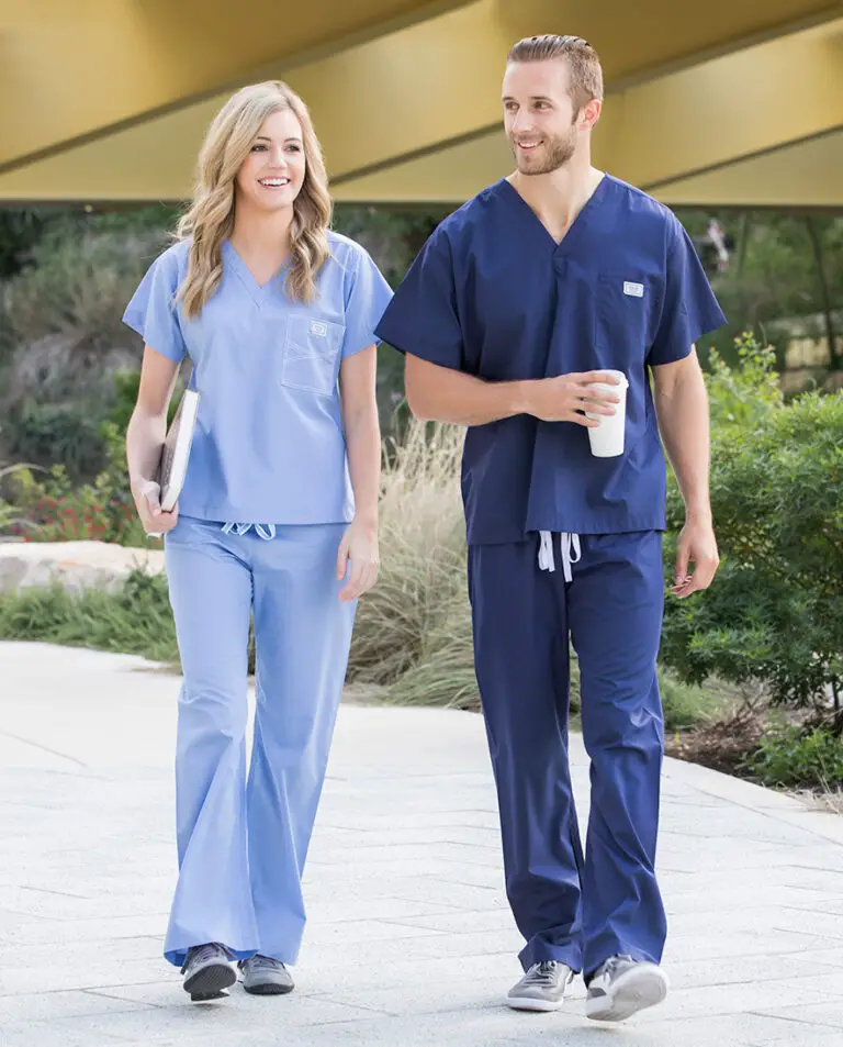 What Color Shoes to Wear With Scrubs